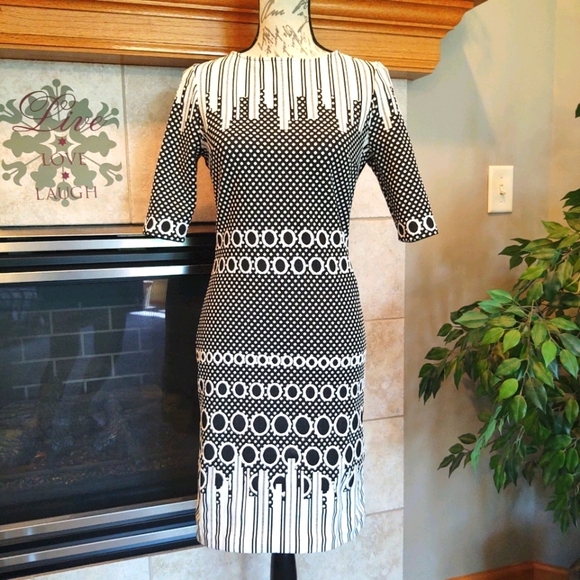 julia jordan Dresses & Skirts - Julia Jordan Size 6 Black White Dress!